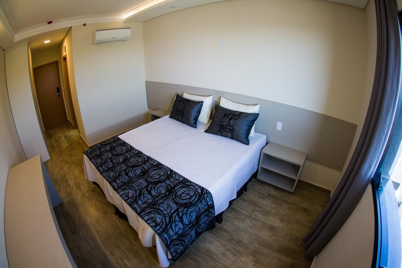 Summit Suites Hotel Cacapava Eksteriør bilde