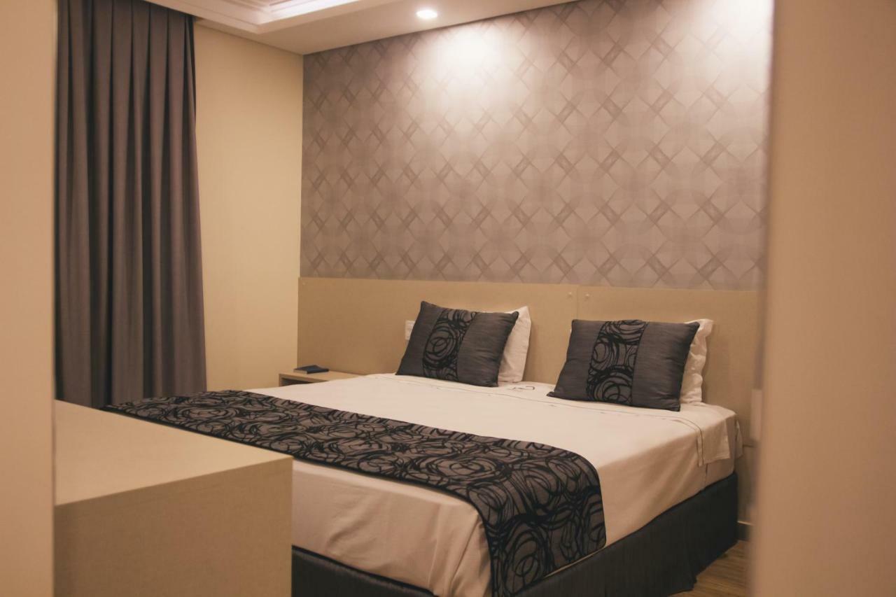 Summit Suites Hotel Cacapava Eksteriør bilde