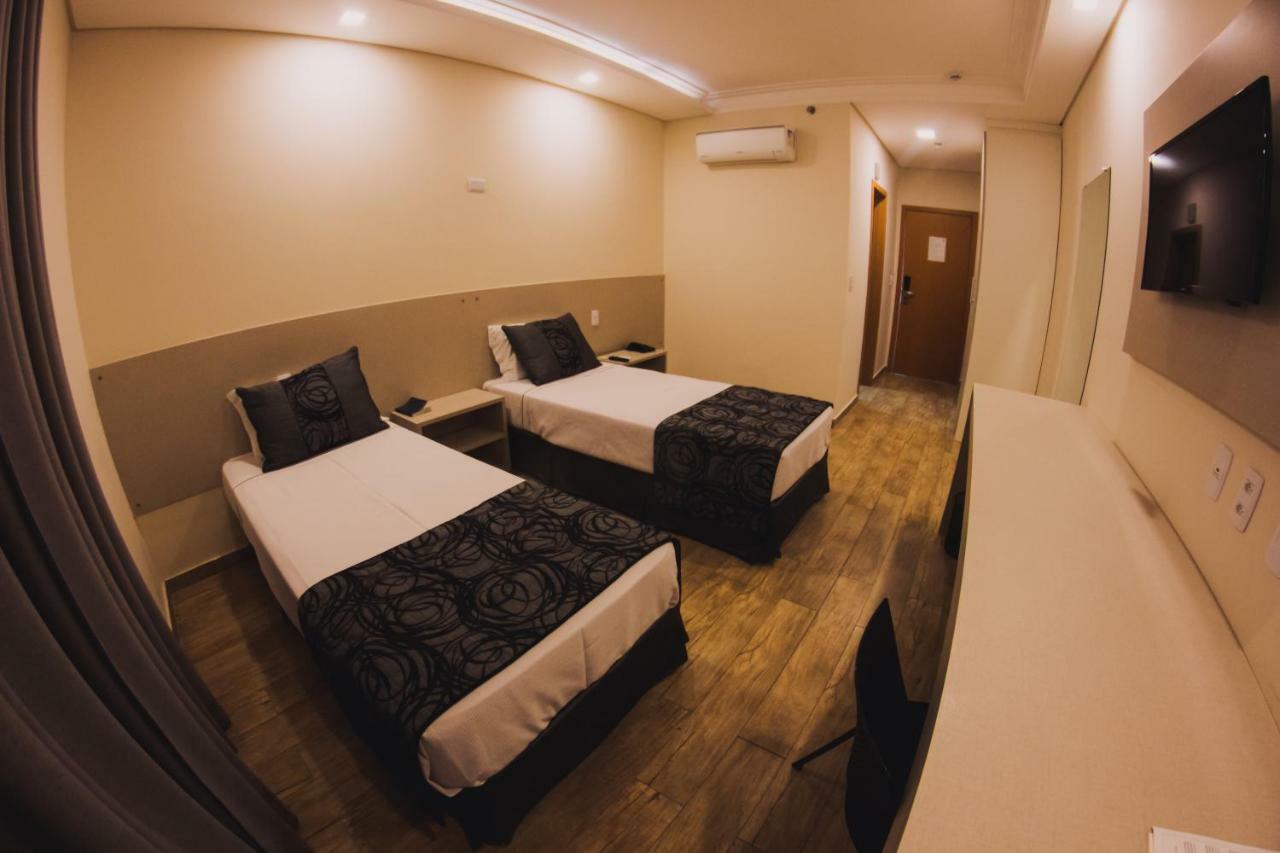Summit Suites Hotel Cacapava Eksteriør bilde